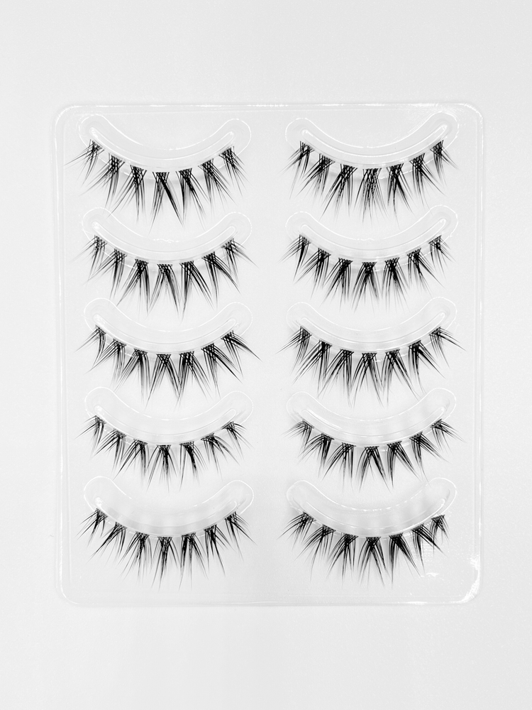 Zodiac Manga Lashes