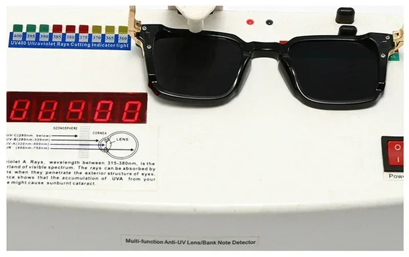 Luxury Sunglasses Retro Rivets
